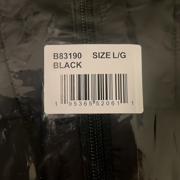 ZeroXposur L Black Zipper Puffer Jacket - Picture 6 of 7